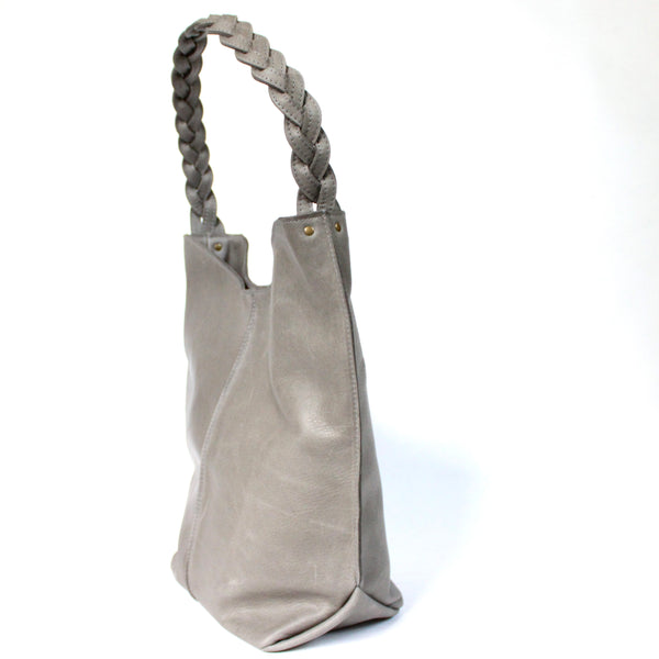 braided bucket bag: slate