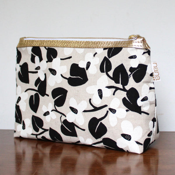 bertha clutch: black and white floral