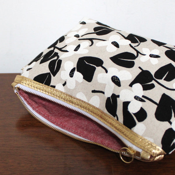 bertha clutch: black and white floral
