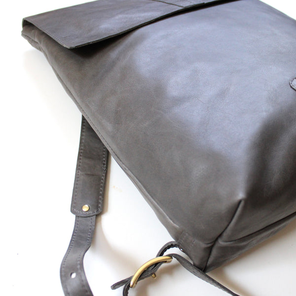 biggie backpack: charcoal
