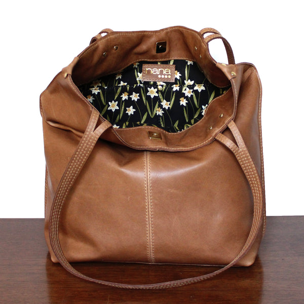 rustic tote: classic tan