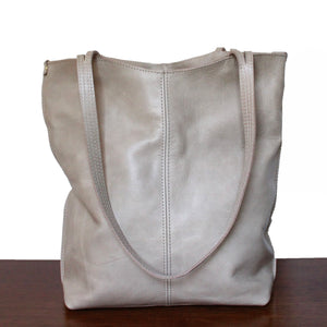 rustic tote: taupe
