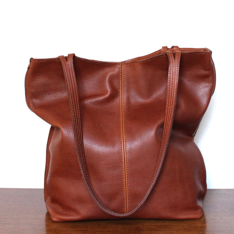 rustic tote: pebbled chestnut