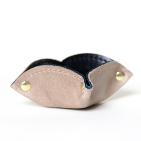 tiny tray: taupe + black