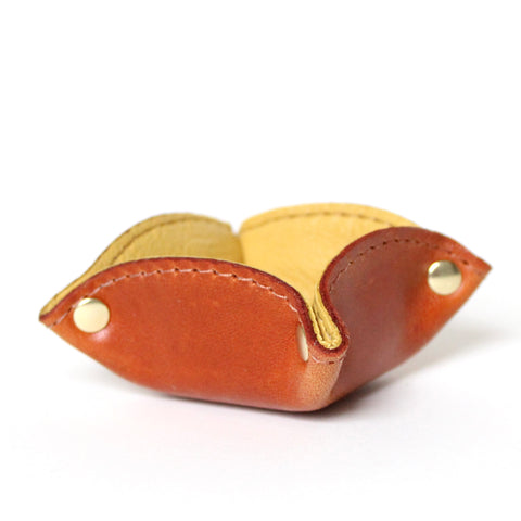 tiny tray: ginger + banana