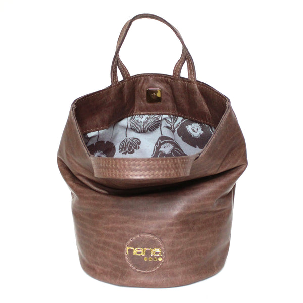 little bucket: vintage cocoa