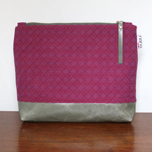 big bertha: fuchsia jacquard