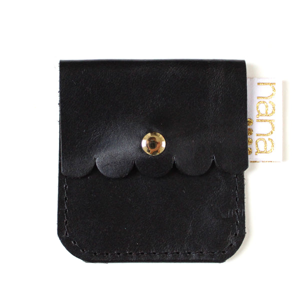 itty bitty pouch: black