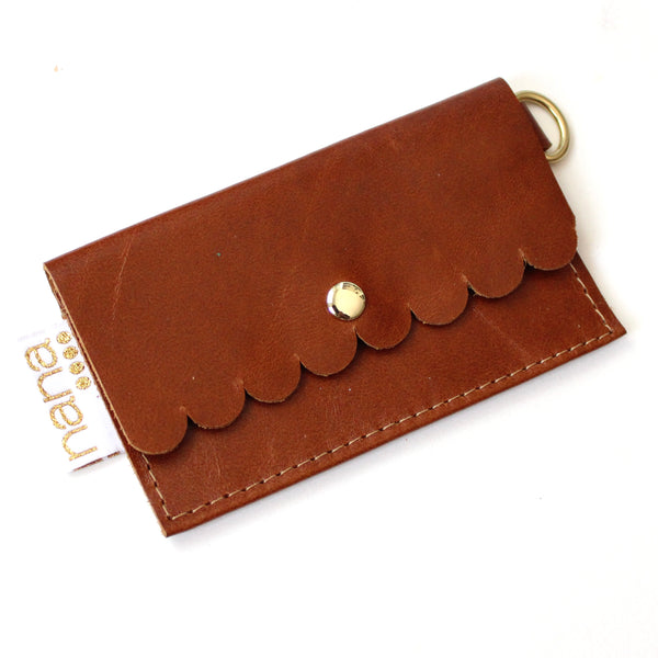 scalloped card holder: caramel